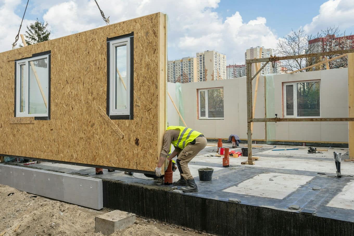 Dlaczego fundament pod ścianę oporową, garaż i schody projektuje się inaczej